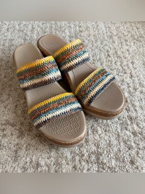 LIFESTRIDE women wedge size 9